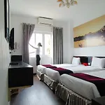 Hanoi Crystal Hotel