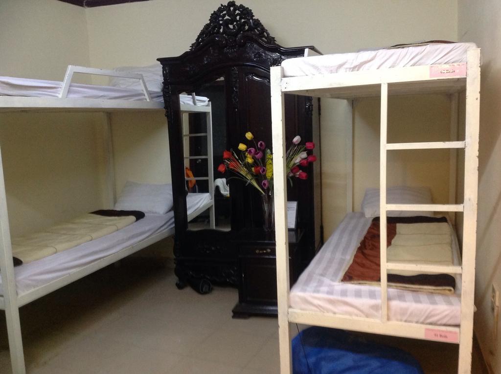 Khách sạn Crystal 3*
