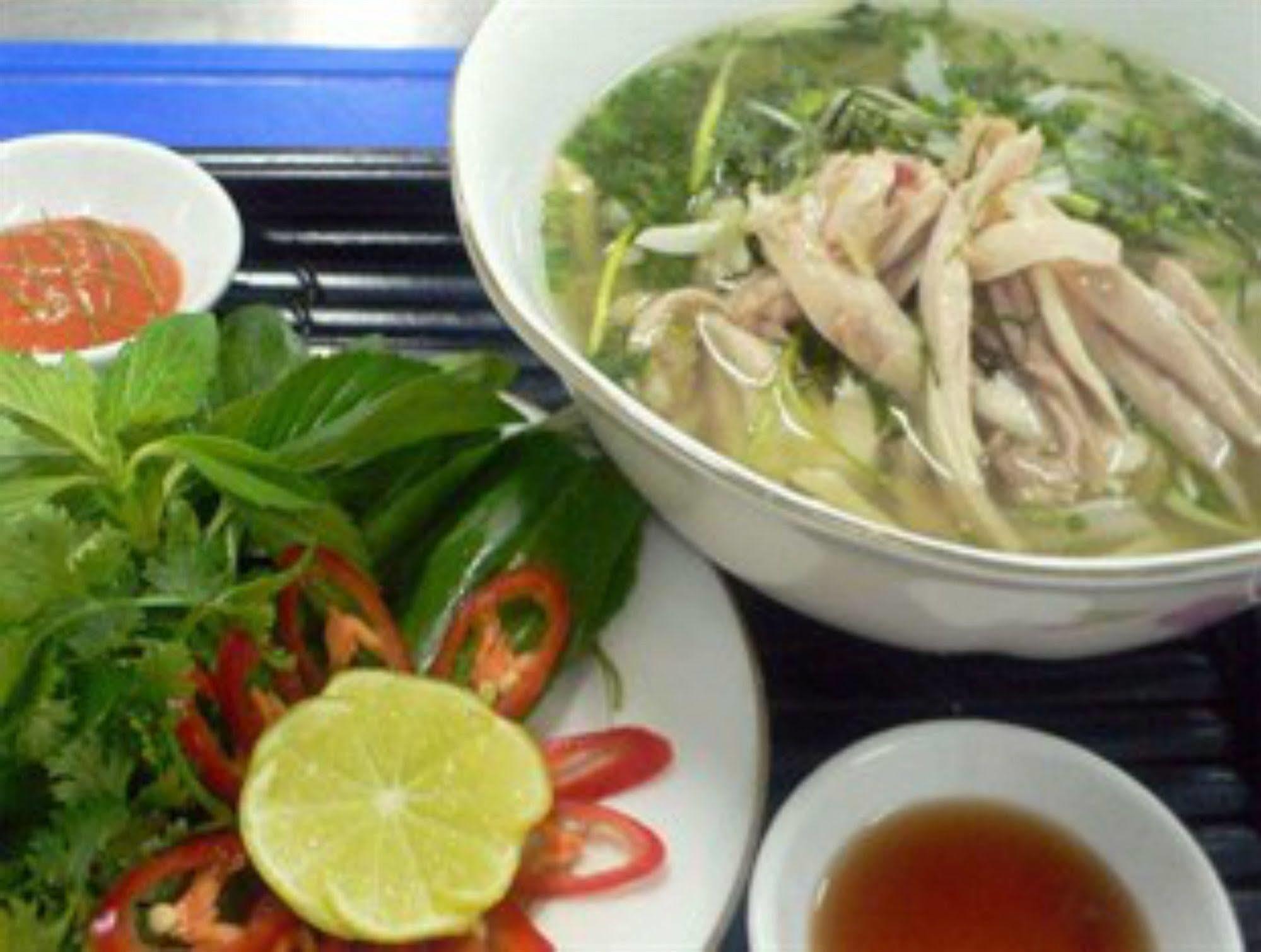Crystal Khách sạn Hà Nội